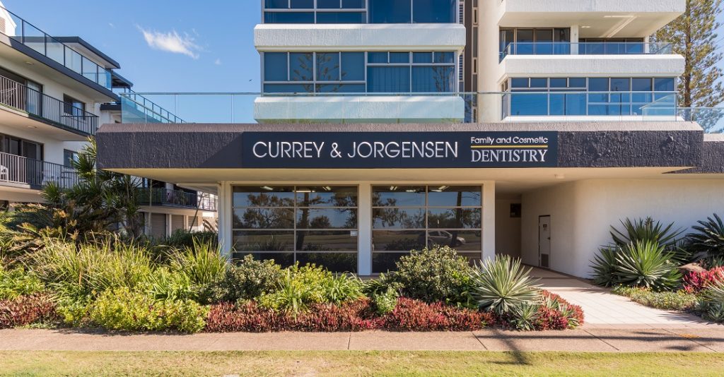 Image of the front of CJ Dentistry Clinic in Alexandra Headland